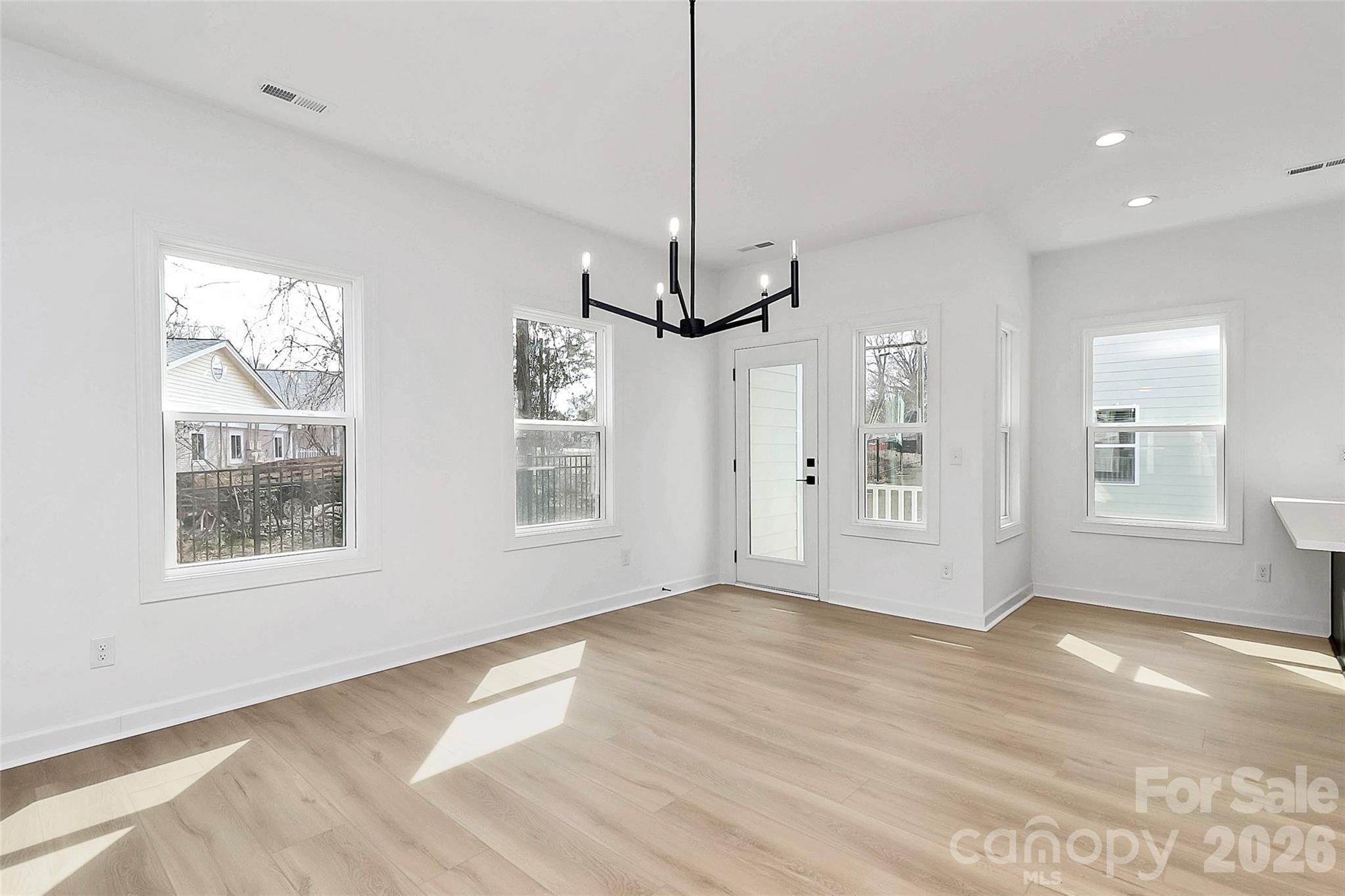 3804 Odom Way. Charlotte, NC 28208