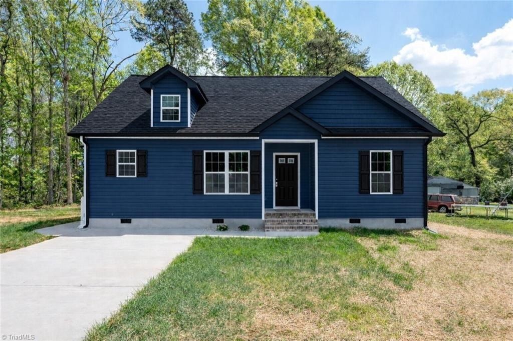 132 Pinnix Street. Jonesville, NC 28642