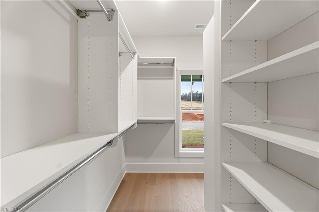 1353 Maple Chase Lane. Winston-Salem, NC 27106