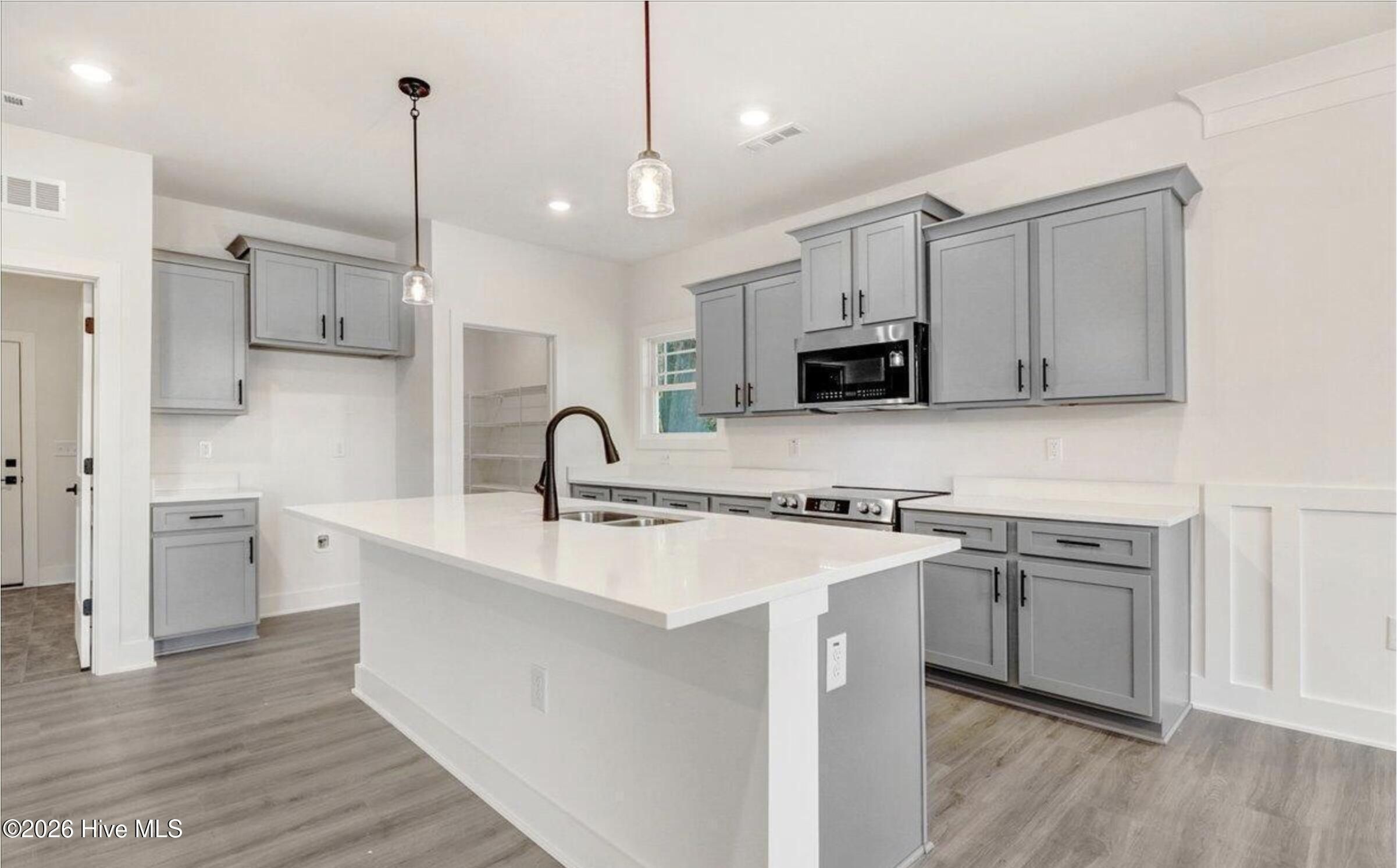 263 Nellie Lane. Swansboro, NC 28584