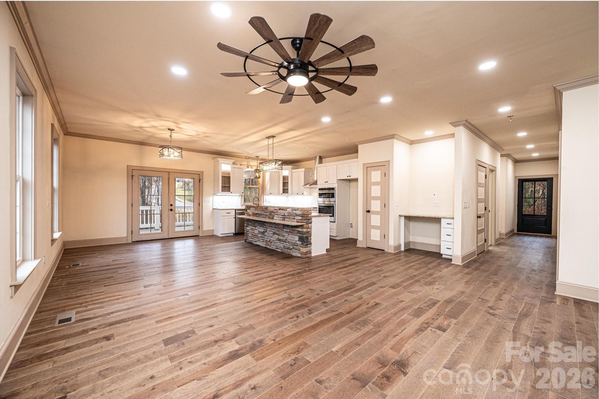 1610 Summerlin Place. Newton, NC 28658