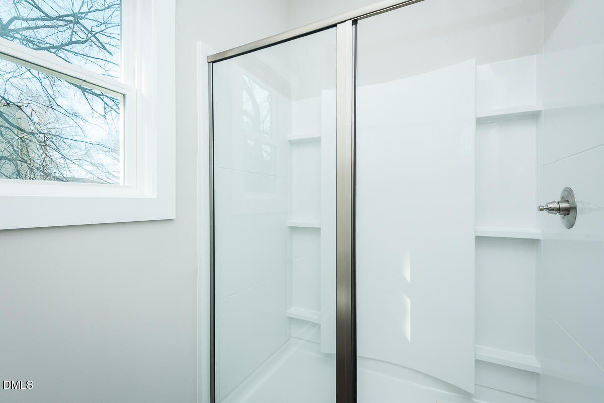 555 Pinnix Road. Burlington, NC 27217