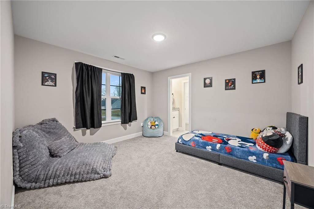 112 Hackamore Trail. Lexington, NC 27295