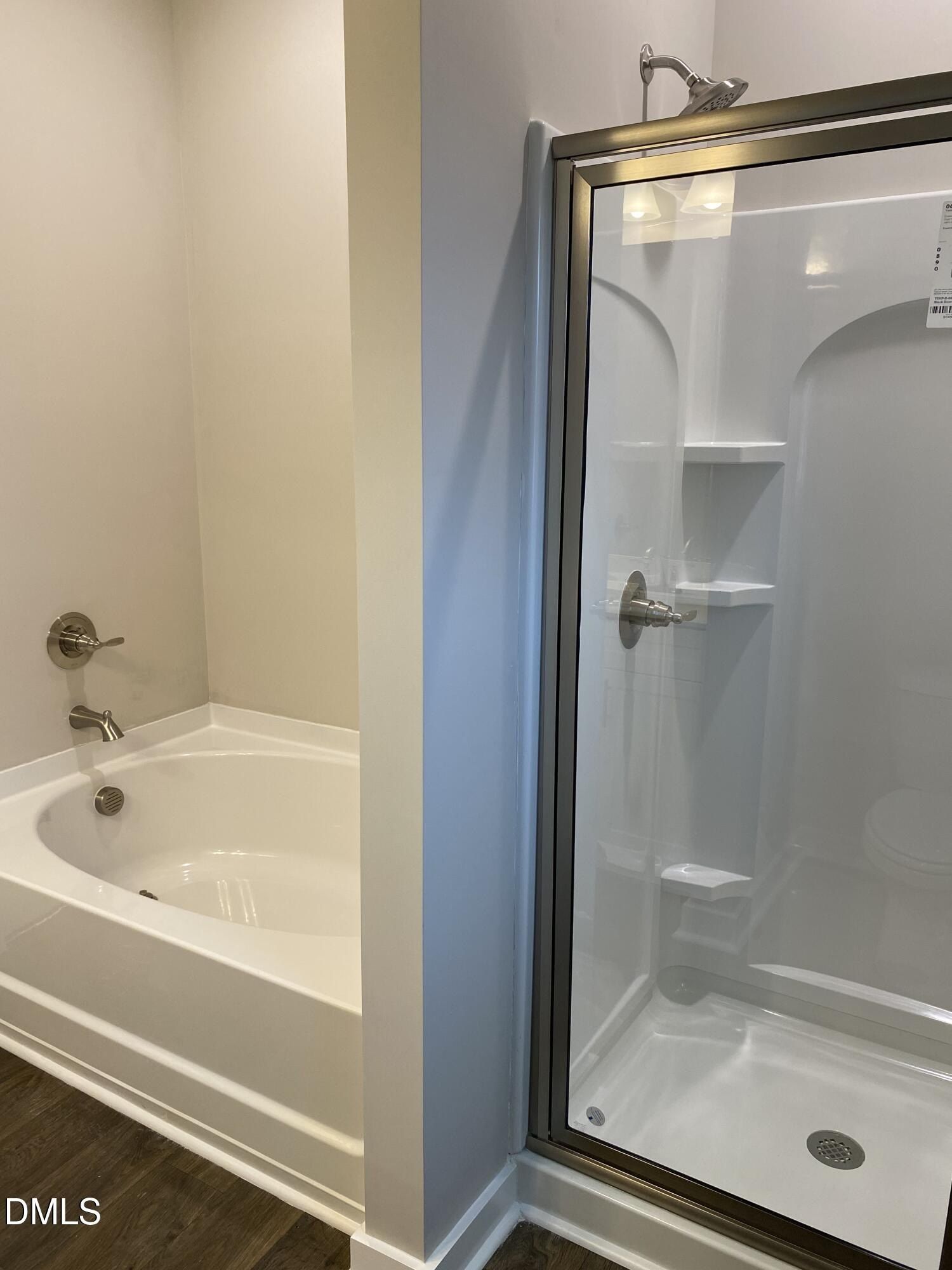 1045 Pinnix Loop. Burlington, NC 27217