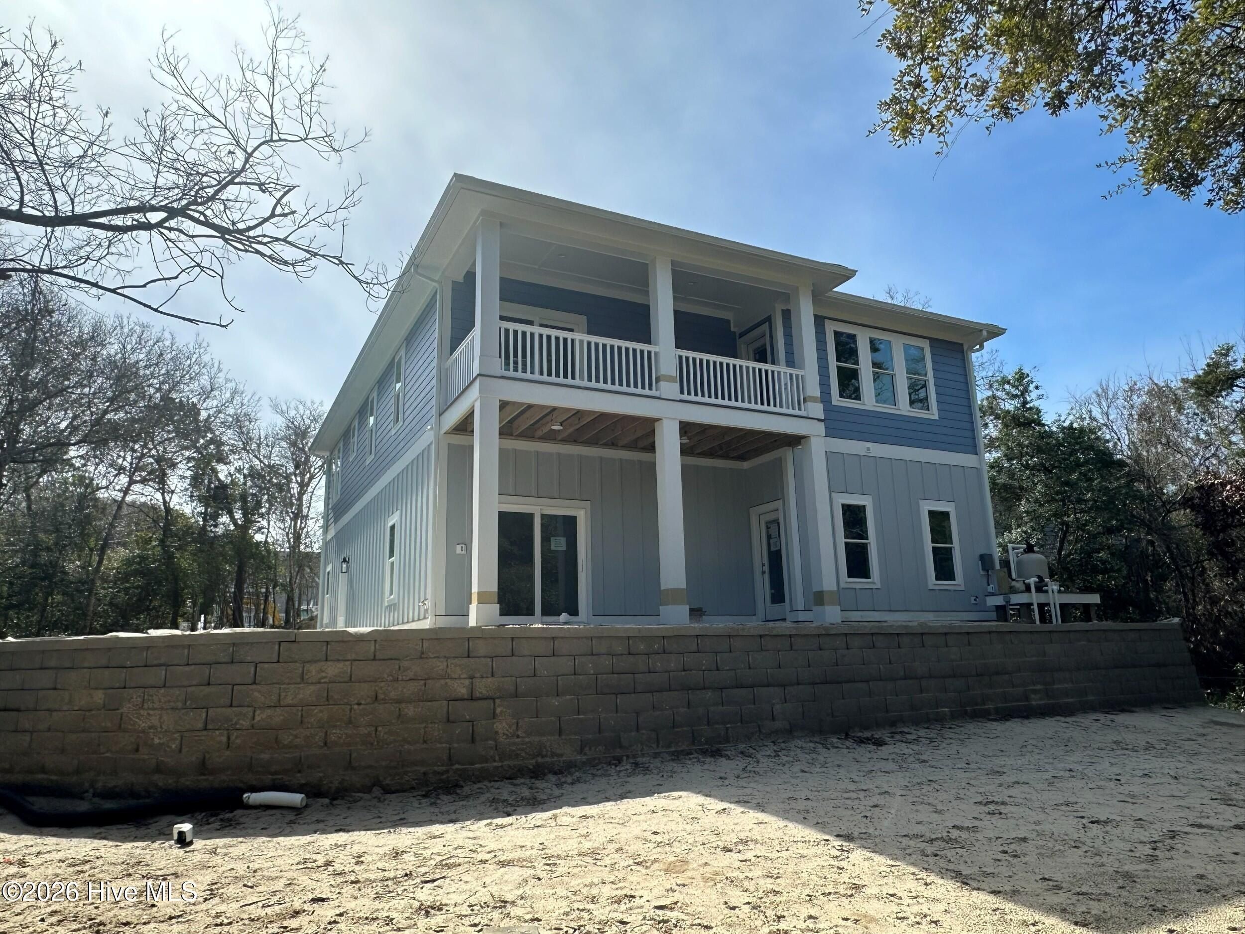 122 Arthur Drive. Emerald Isle, NC 28594