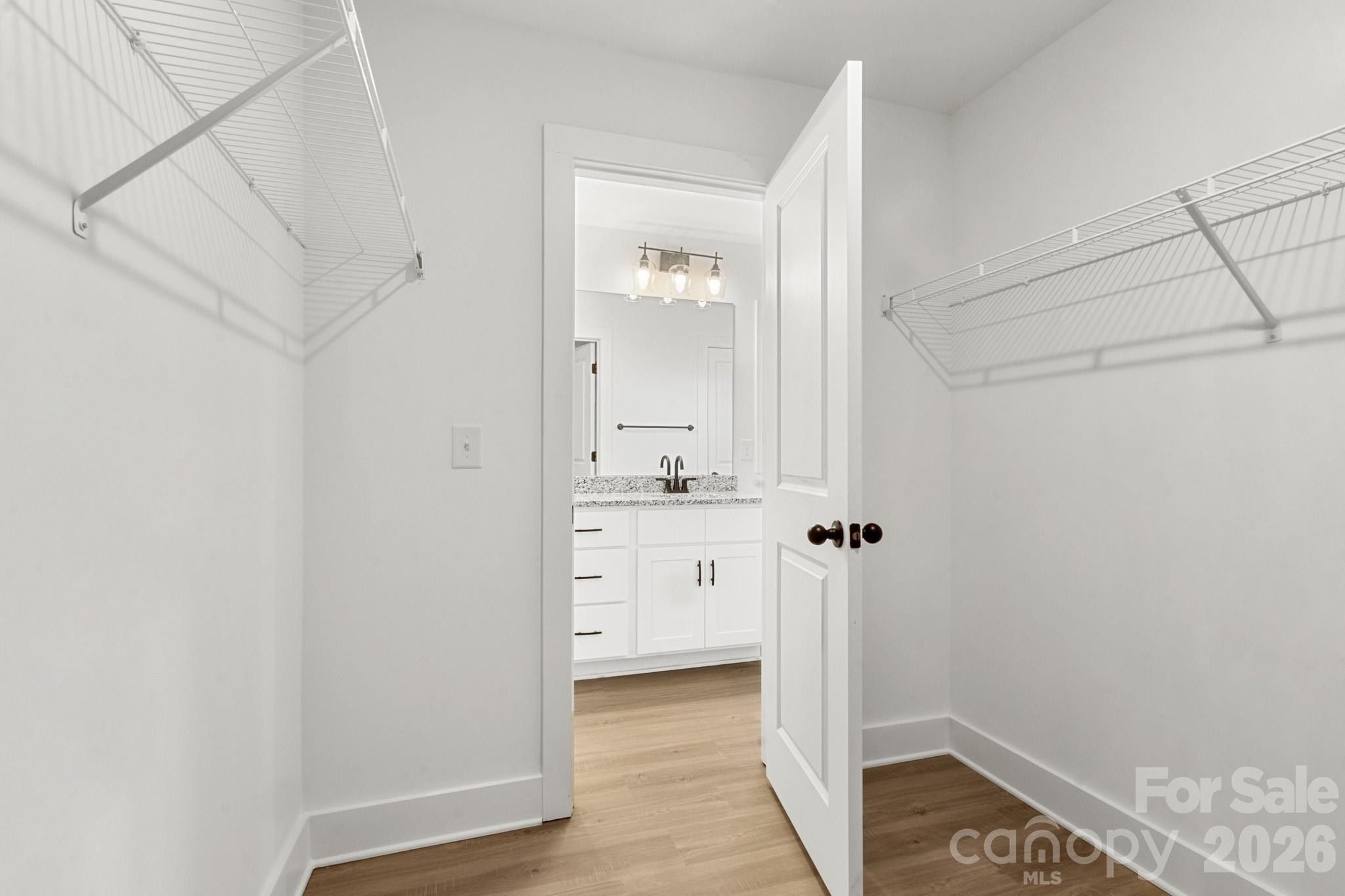 119 Indian Wells Court. Harmony, NC 28634