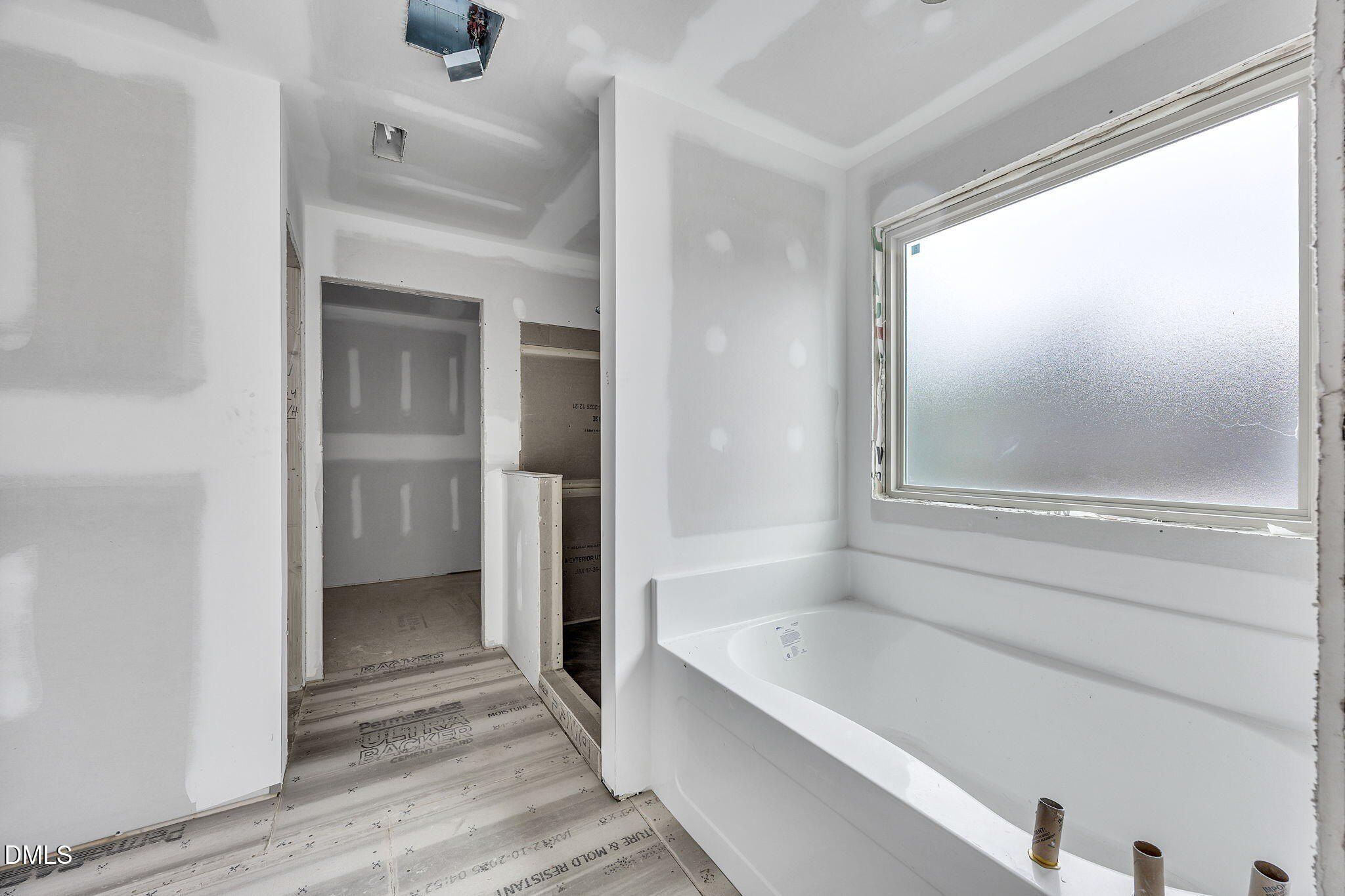 378 Freedom Ridge Drive. Smithfield, NC 27577