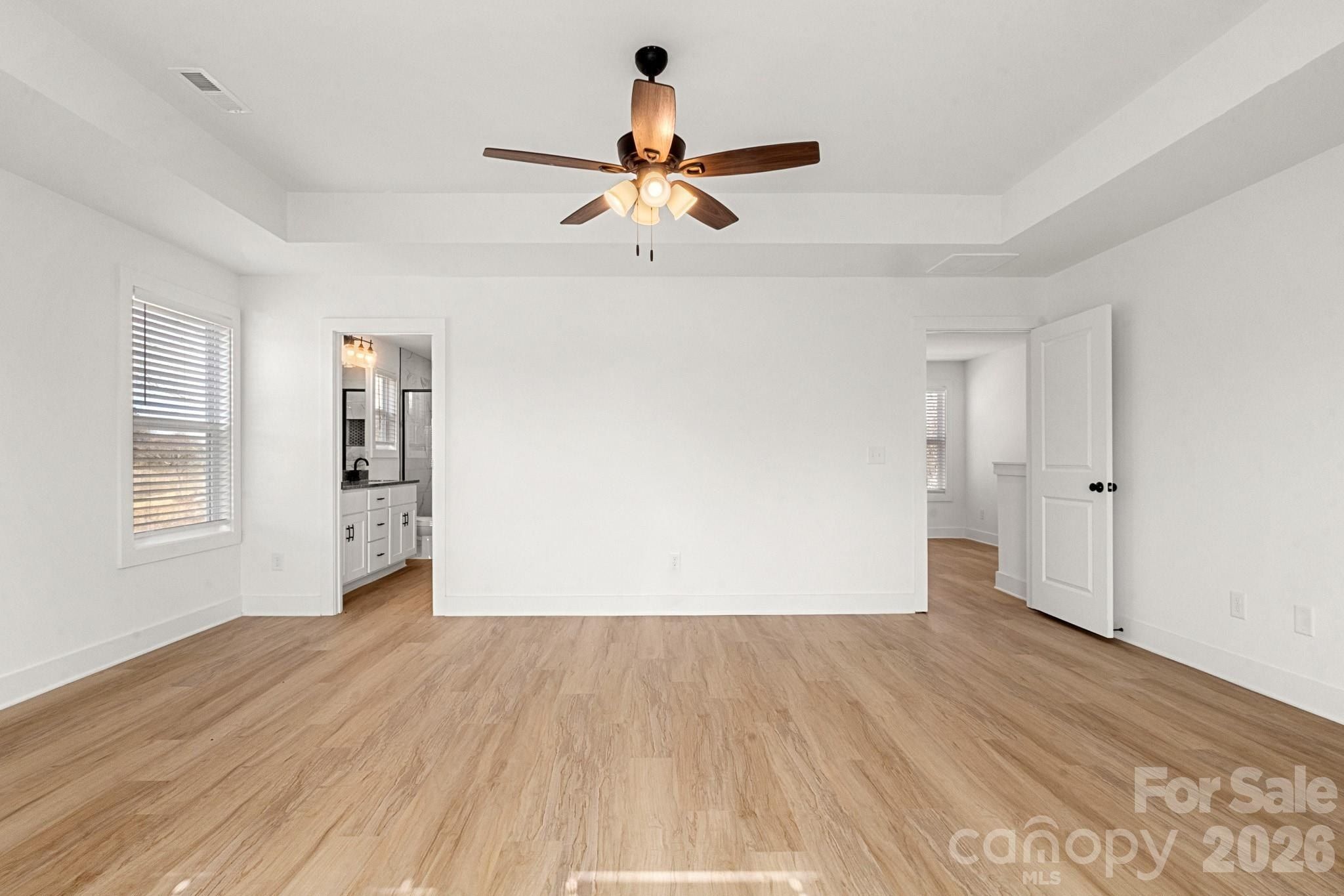 106 Indian Wells Court. Harmony, NC 28634