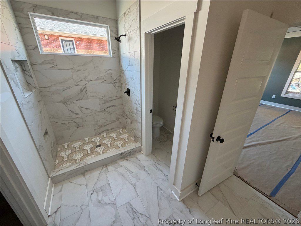 318 Pinecrest Drive. Fayetteville, NC 28305