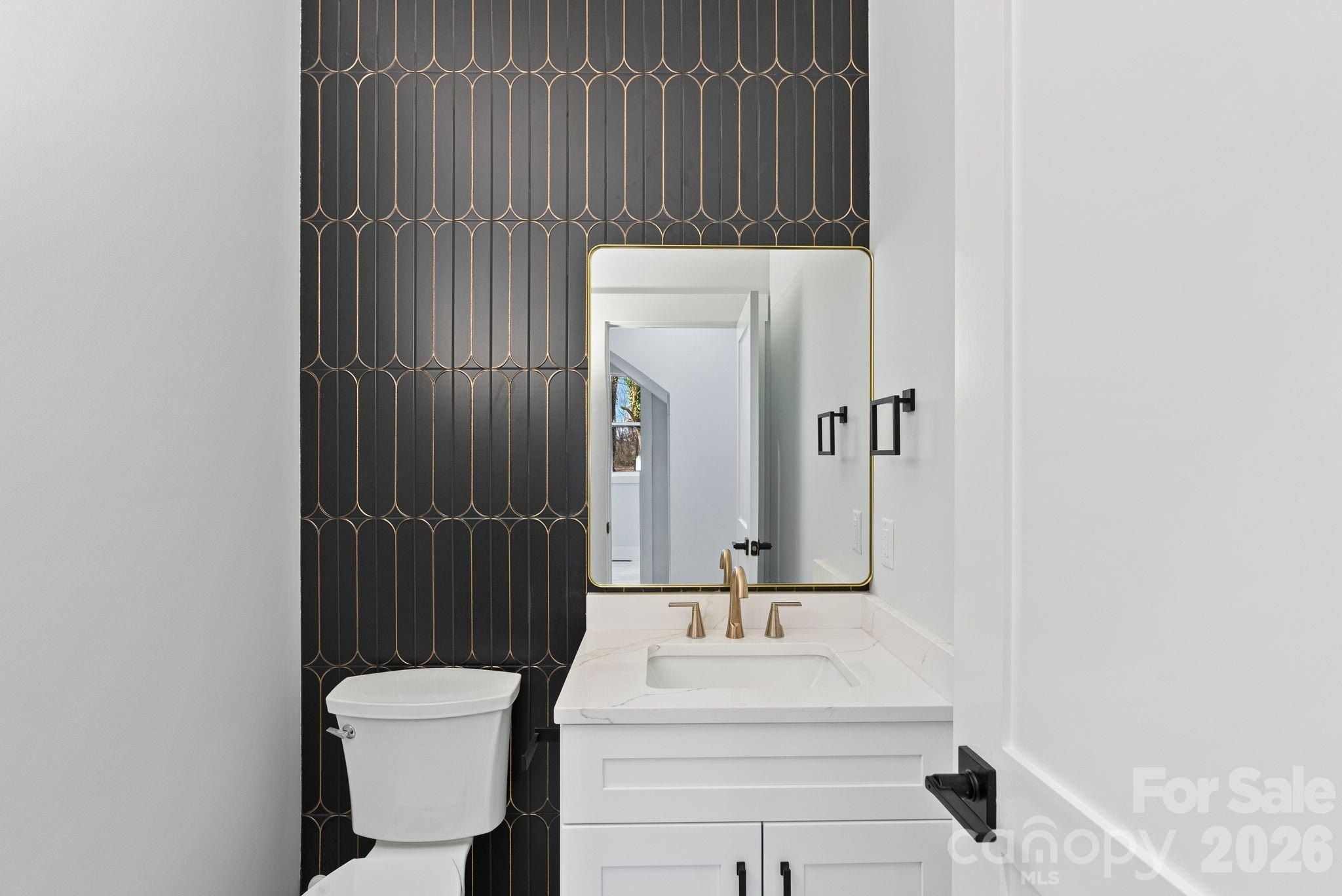 19 E Starnes Cove Road. Asheville, NC 28806