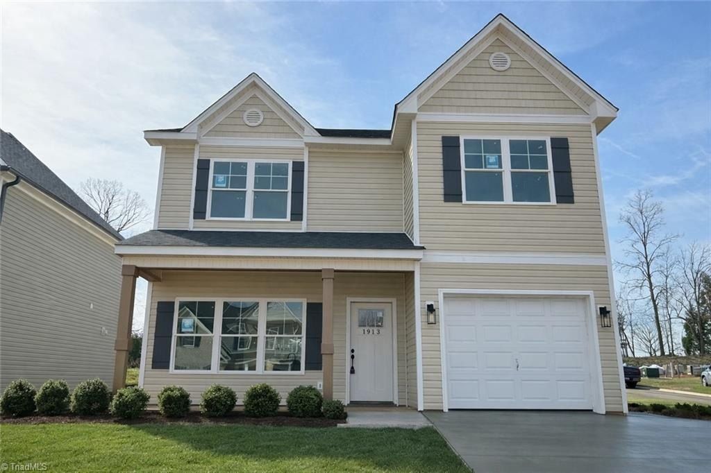 1913 Wild Rosewood Way. Winston-Salem, NC 27103