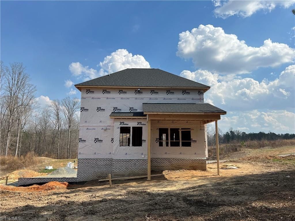 355 Cool Run. Lexington, NC 27295