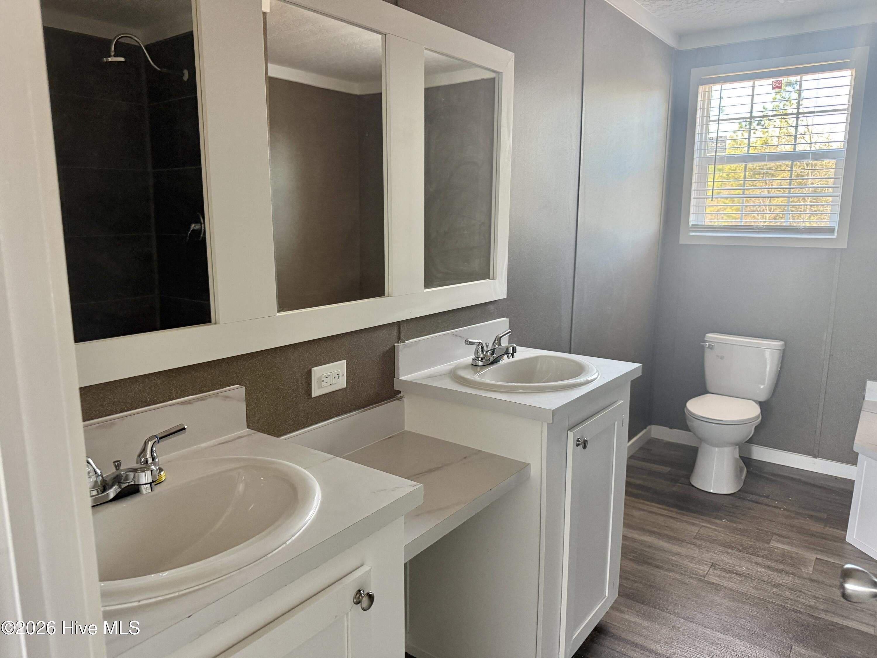 6850 Lewis Drive Se. Winnabow, NC 28479