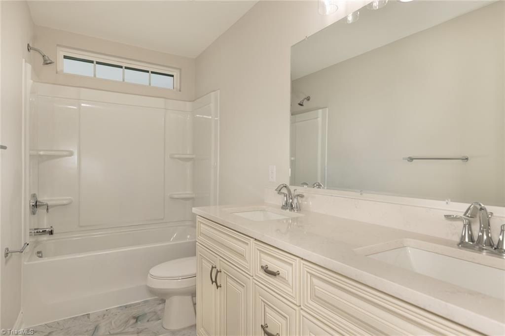 5260 Vineleaf Court. Clemmons, NC 27012