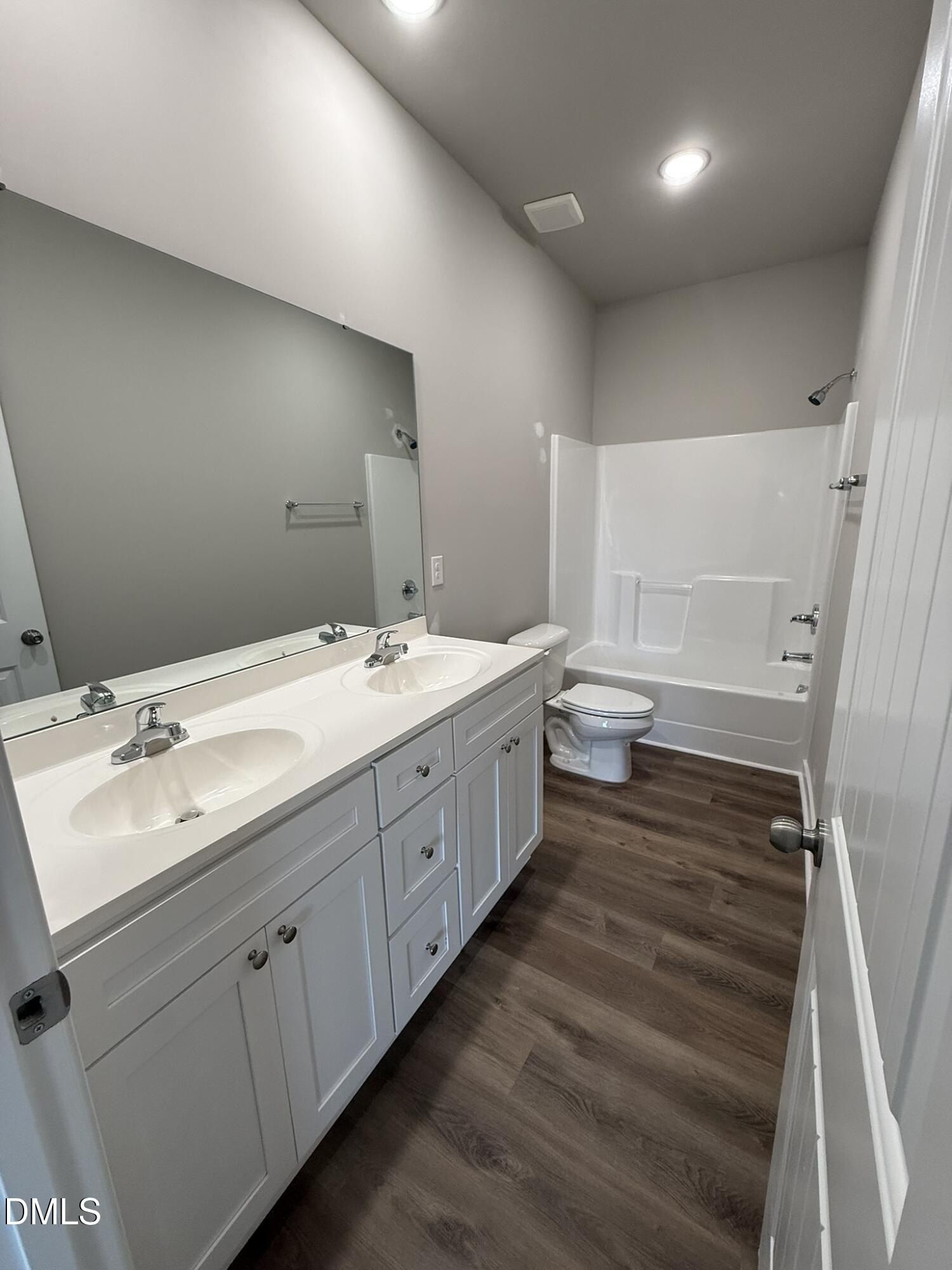 180 Jacobs Ridge Drive. Four Oaks, NC 27524