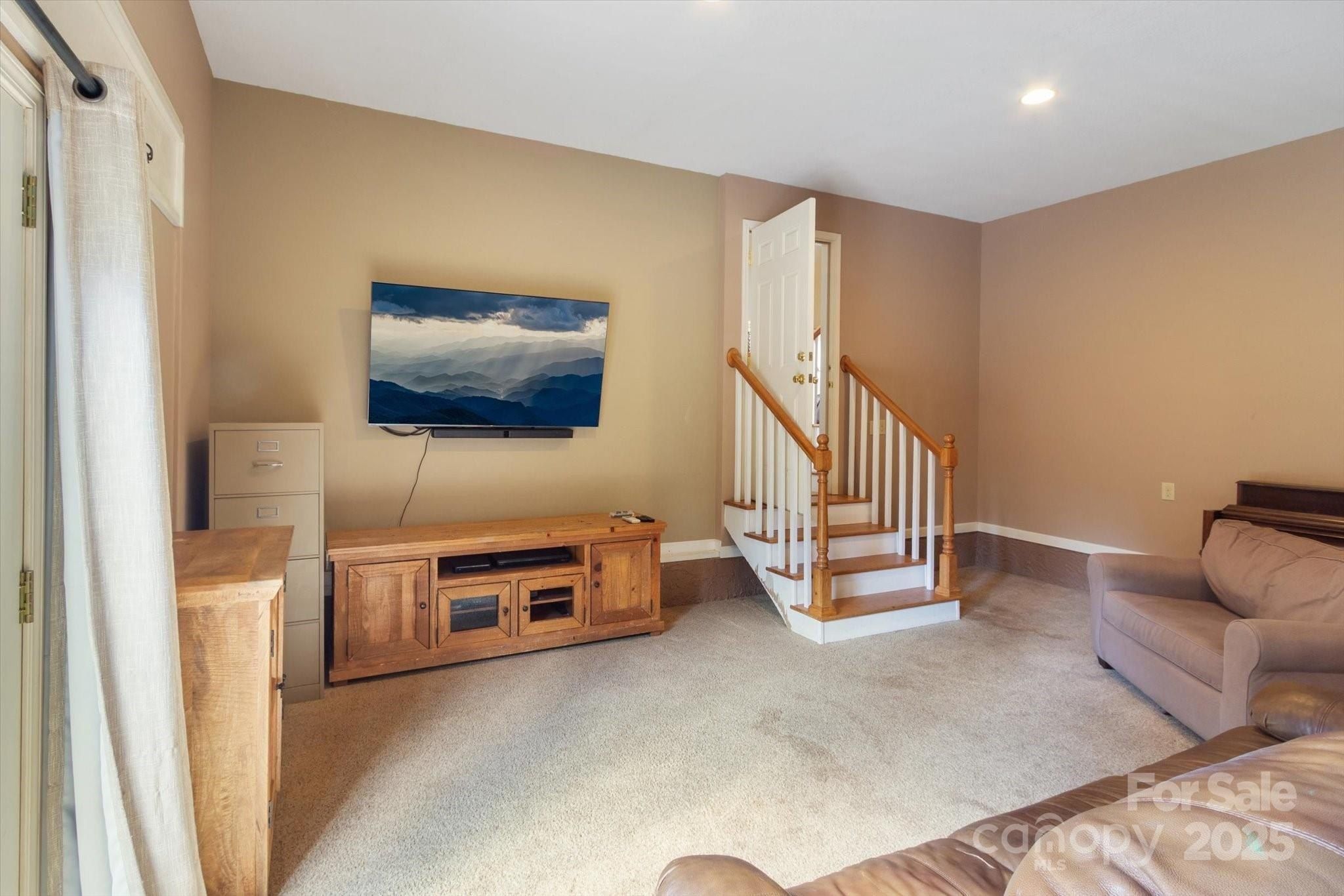 202 Merriwood Lane. Hendersonville, NC 28791