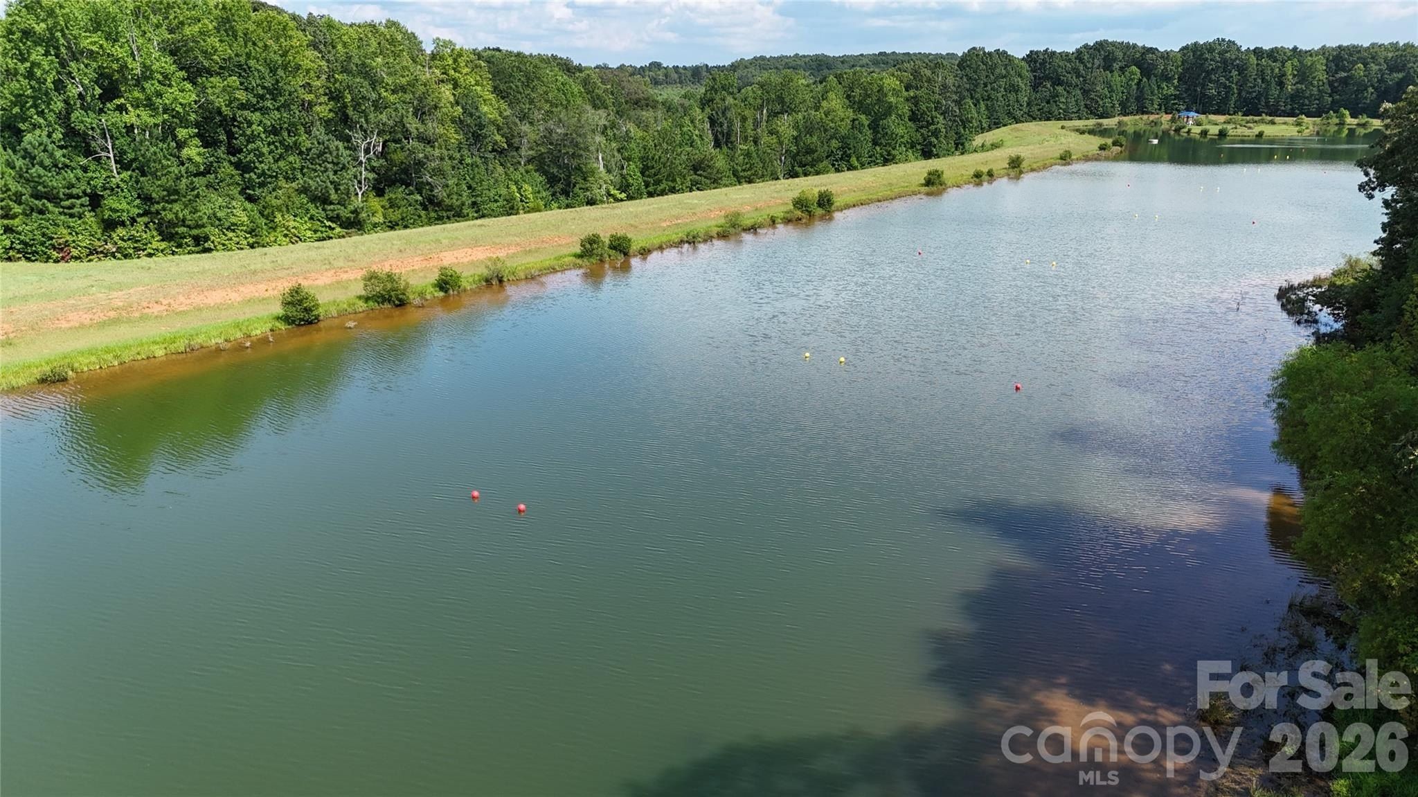 4604 Mirror Lake Drive. Catawba, NC 28609