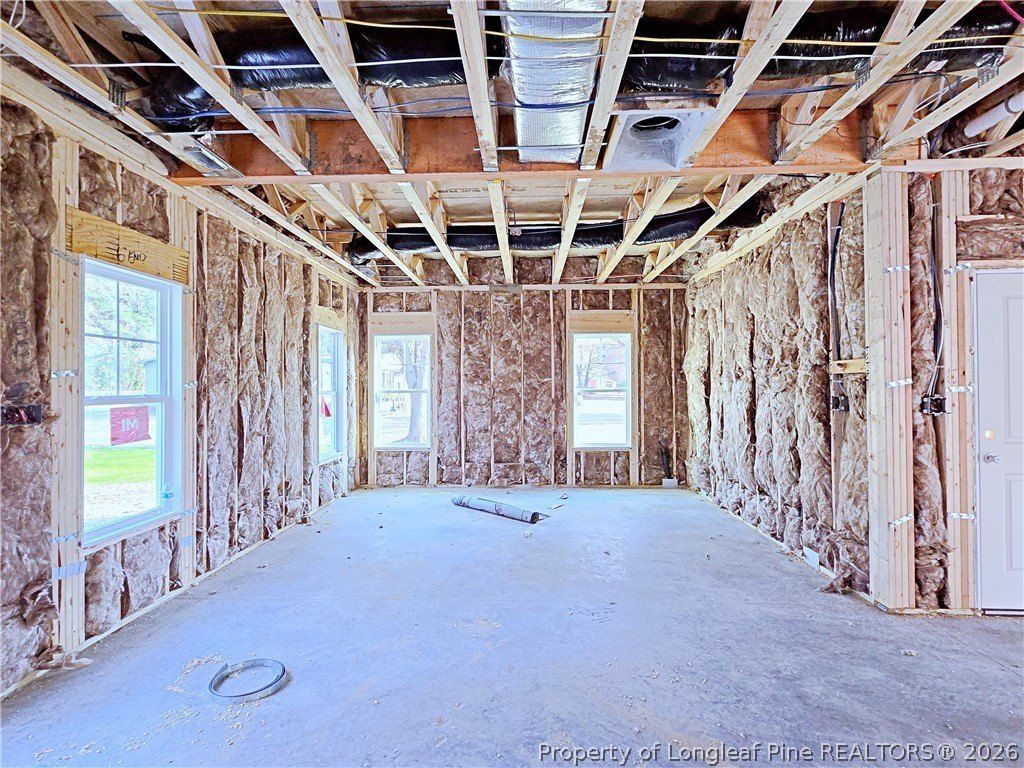 407 Windemere Drive. Fayetteville, NC 28314