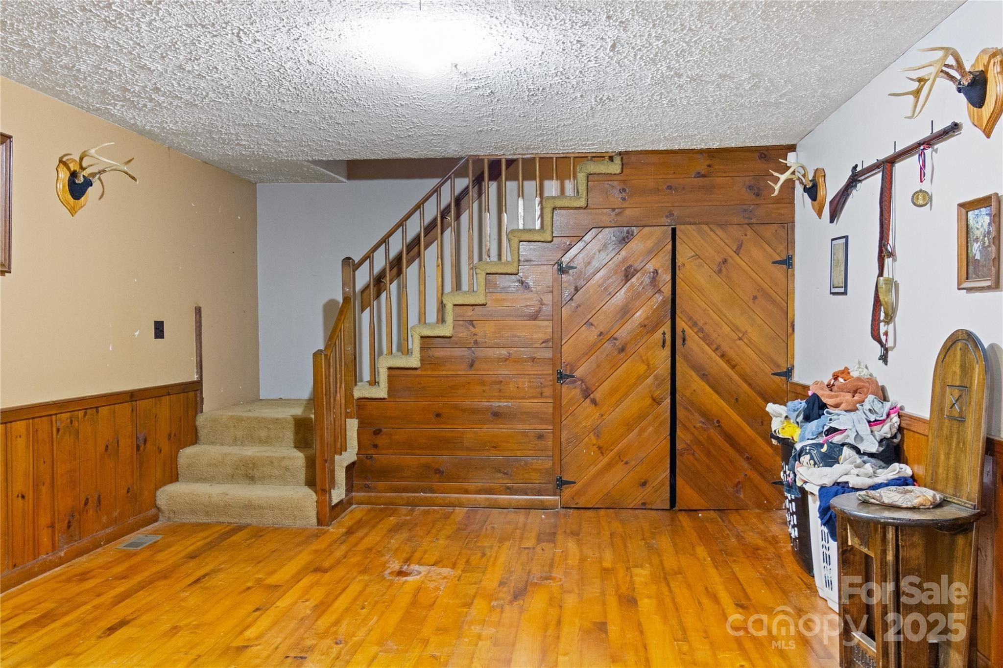 5668 Longbottom Road. Hays, NC 28635