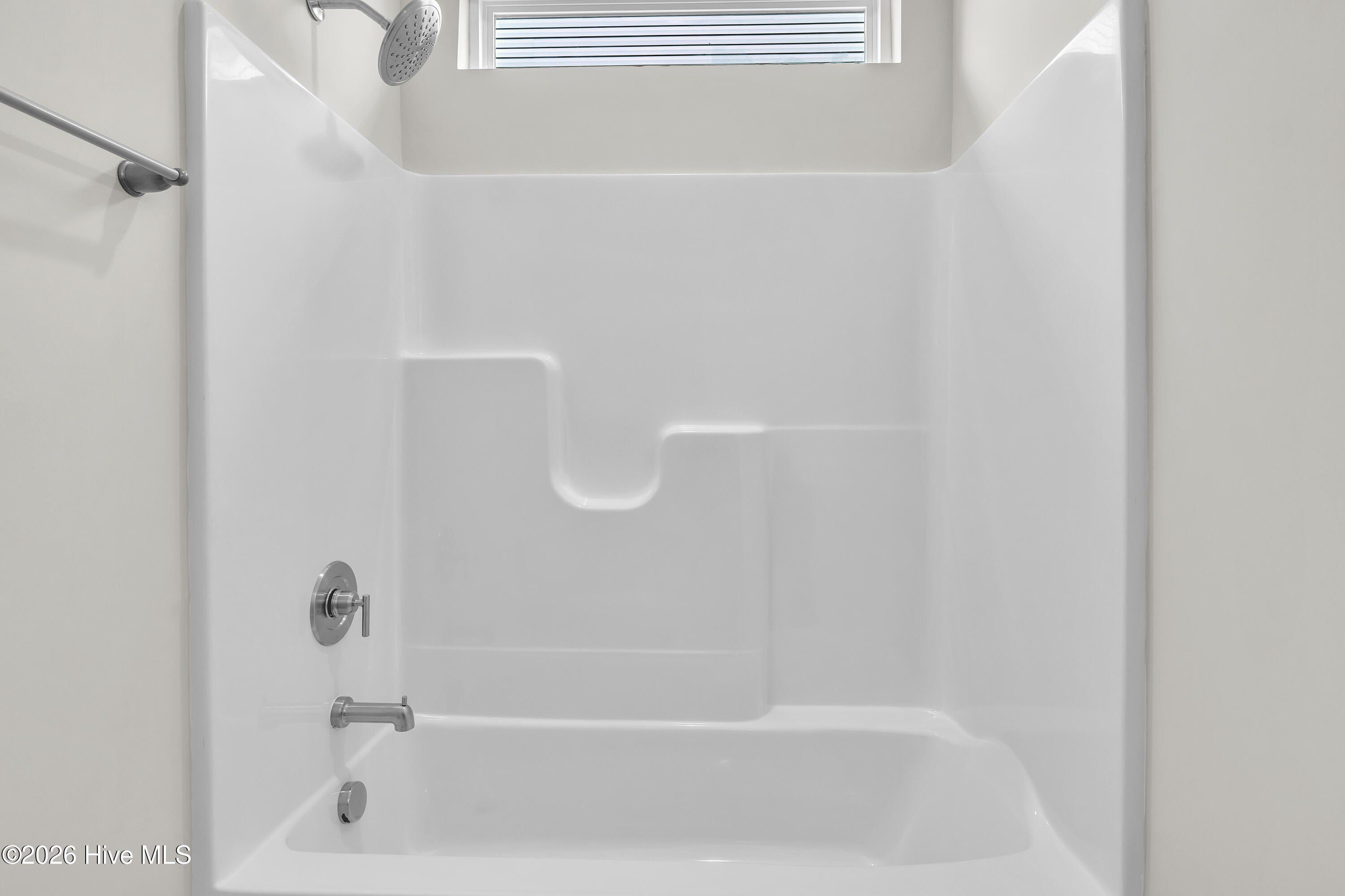 826 Red Sky Drive Ne. Winnabow, NC 28479