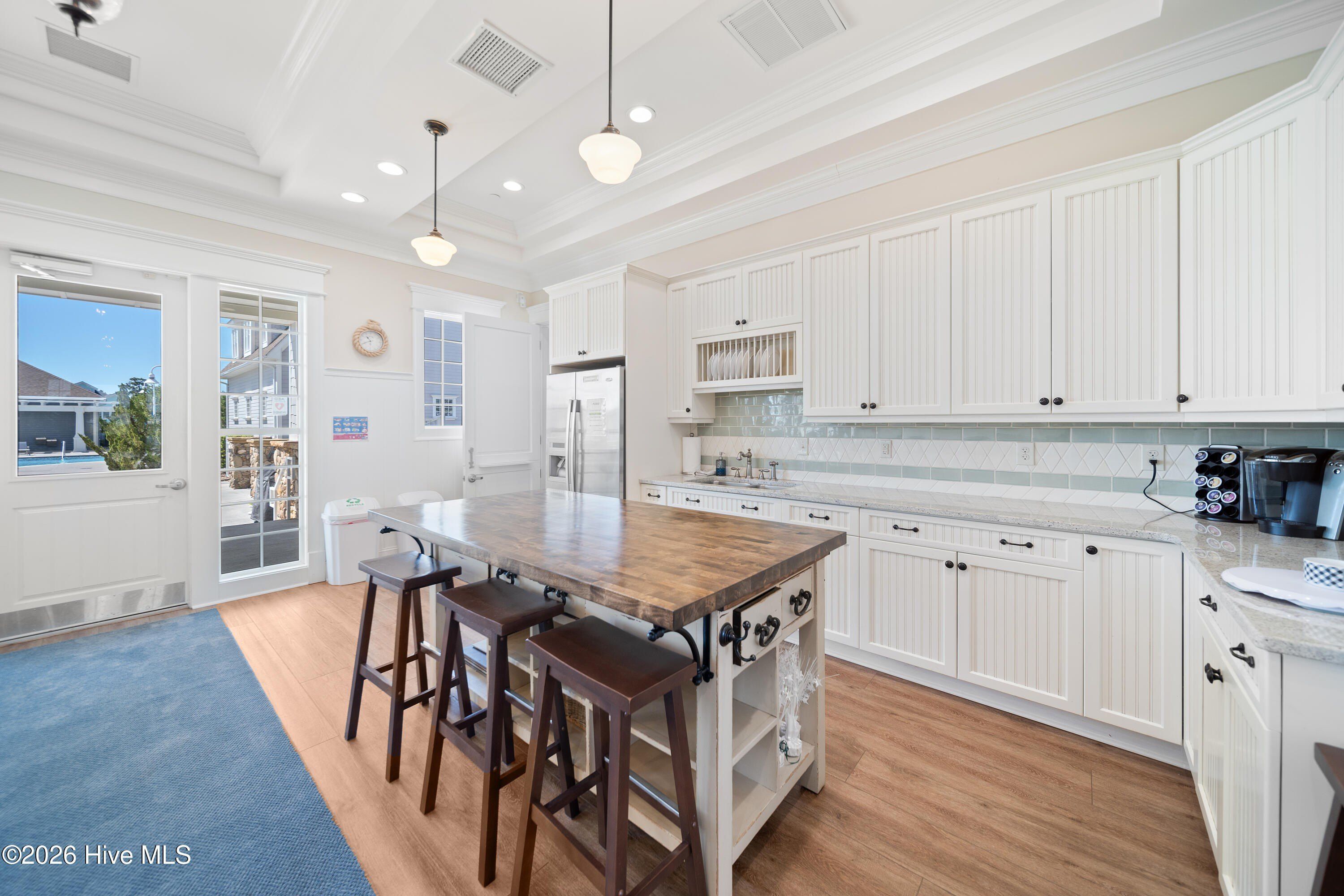 107 Spicer Lake Drive. Holly Ridge, NC 28445