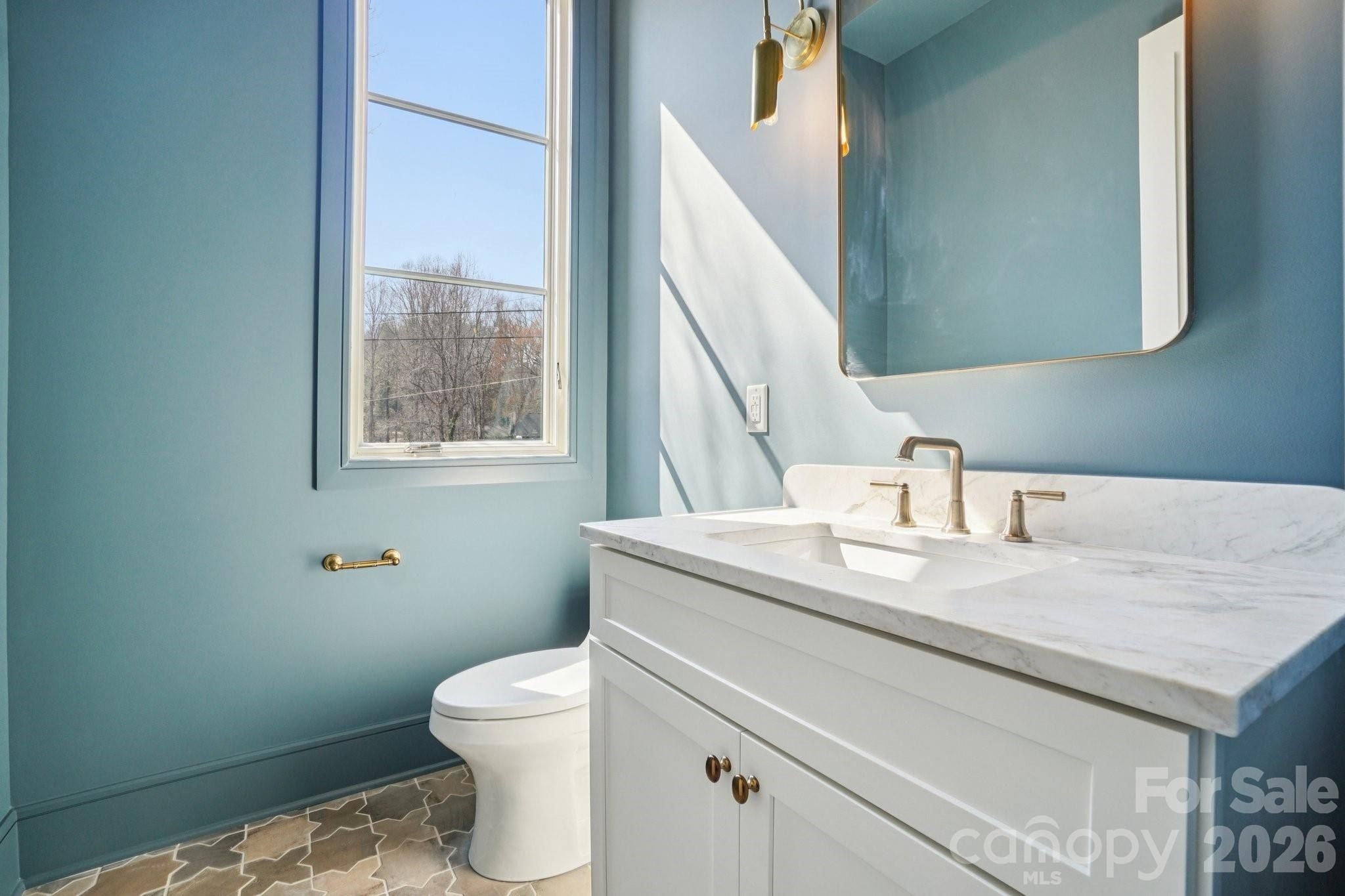 272 Glazener Road. Brevard, NC 28712