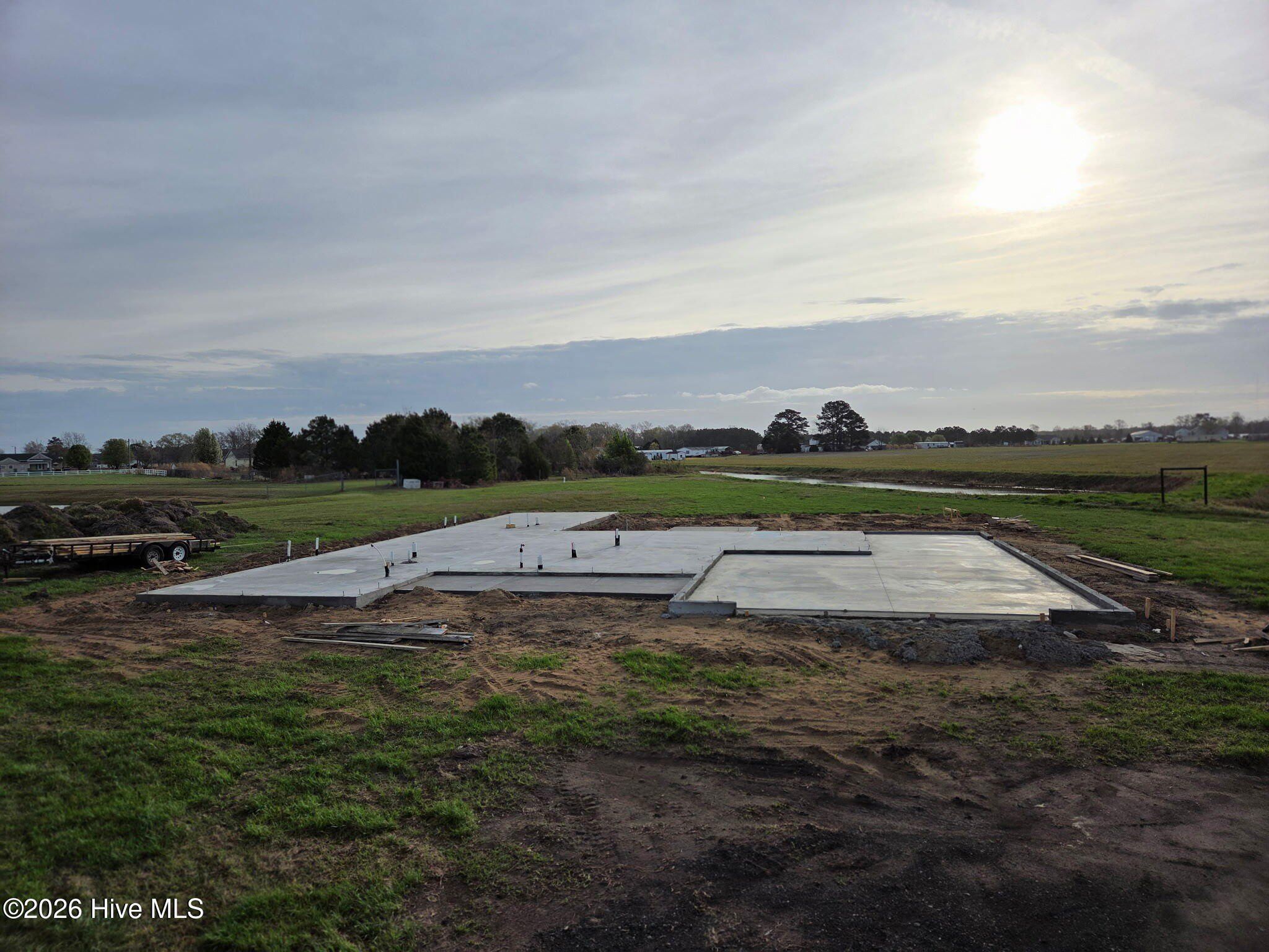 6135 J D Sutton Drive. Grifton, NC 28530