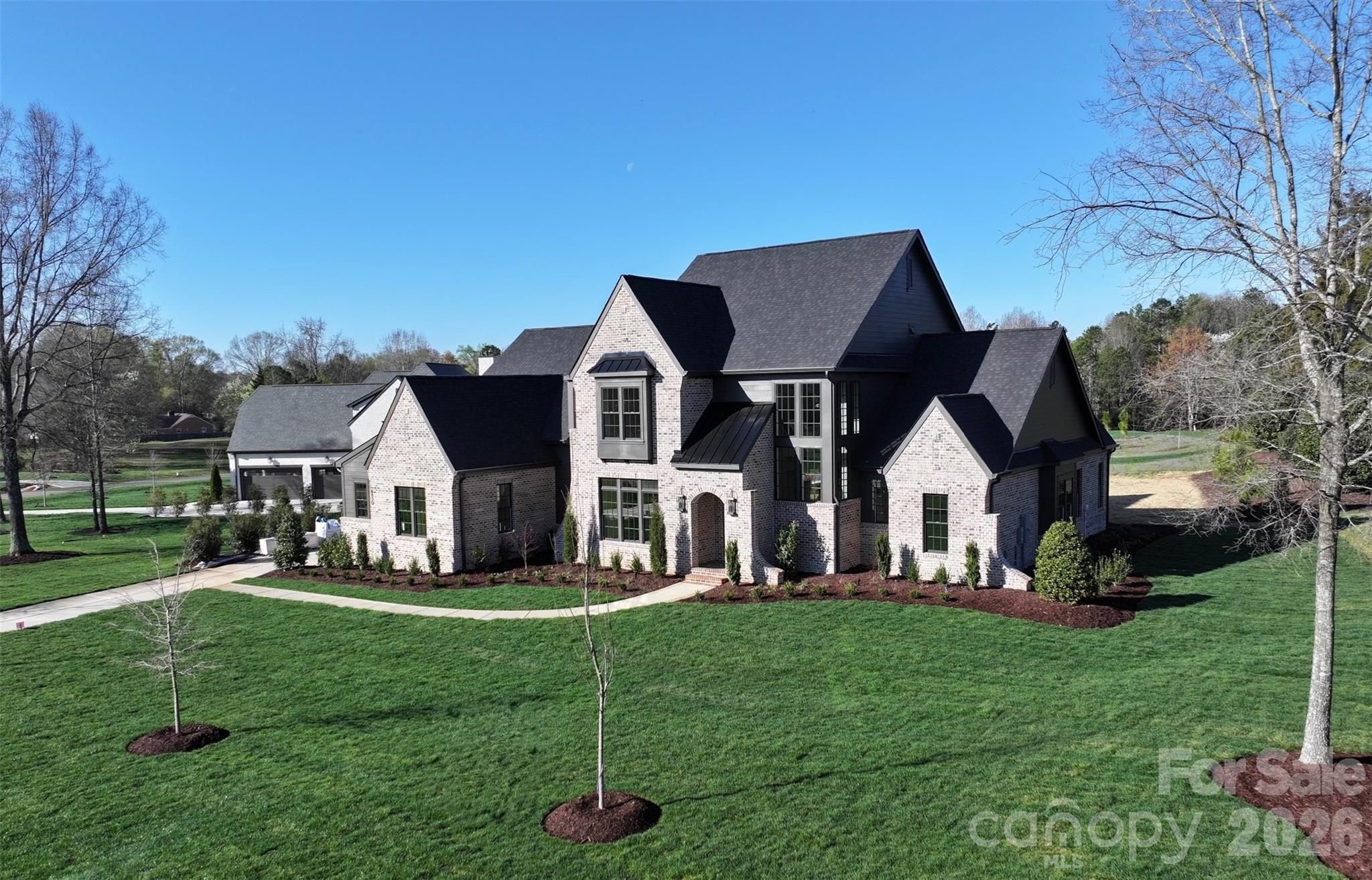 5830 Long Stirrup Lane. Mint Hill, NC 28227