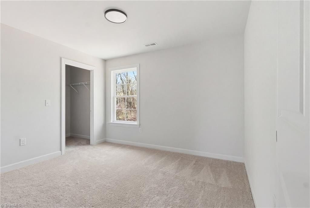 529 Dogwood Circle. High Point, NC 27260