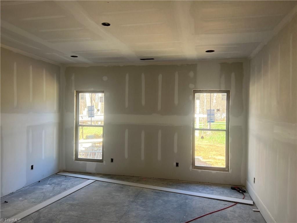 6943 Ridge Road. Lexington, NC 27295