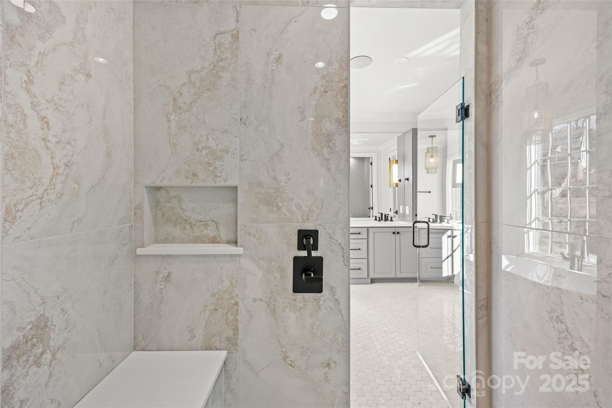 1607 Tippah Park Court. Charlotte, NC 28205