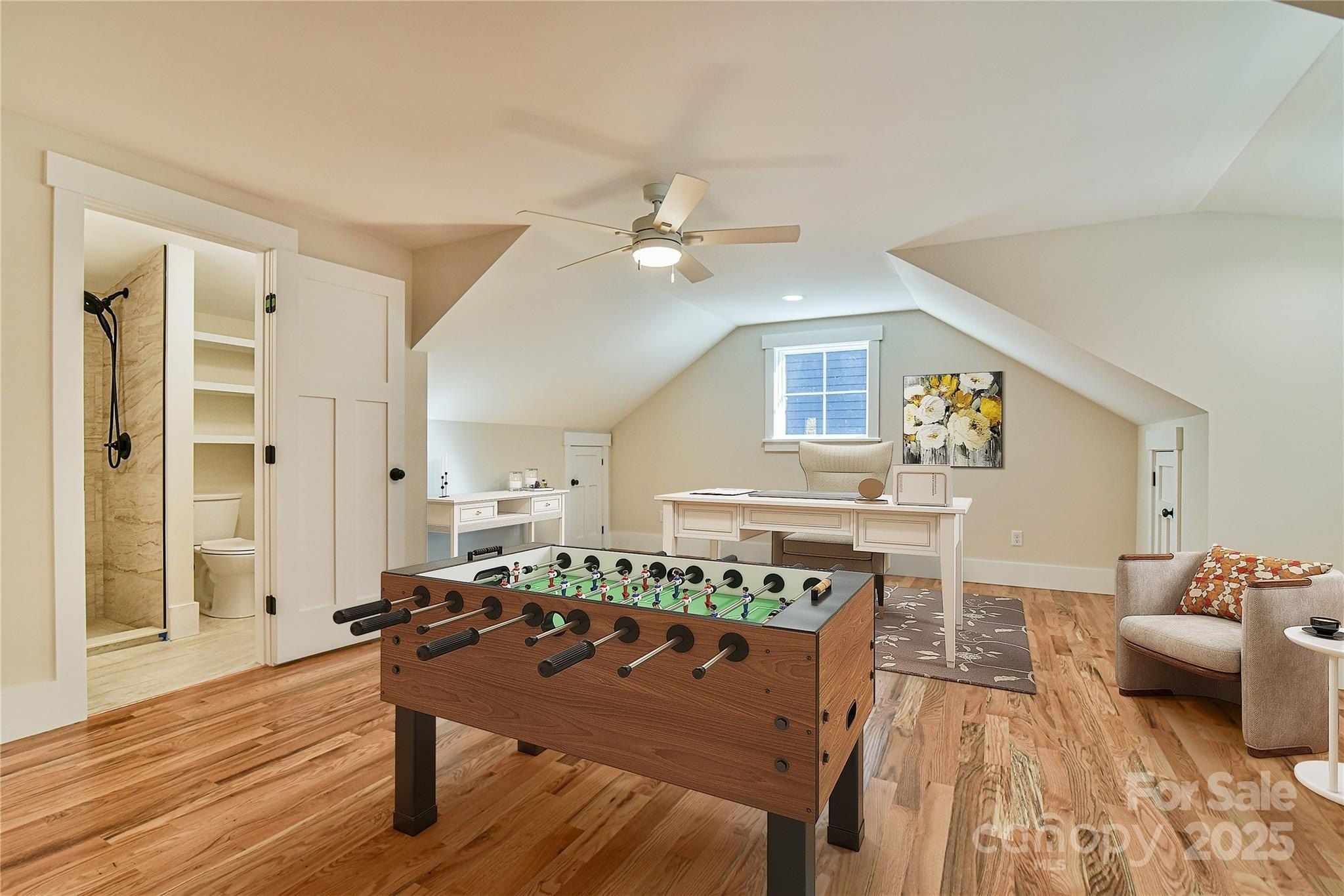 48 Crossings Circle. Fairview, NC 28730