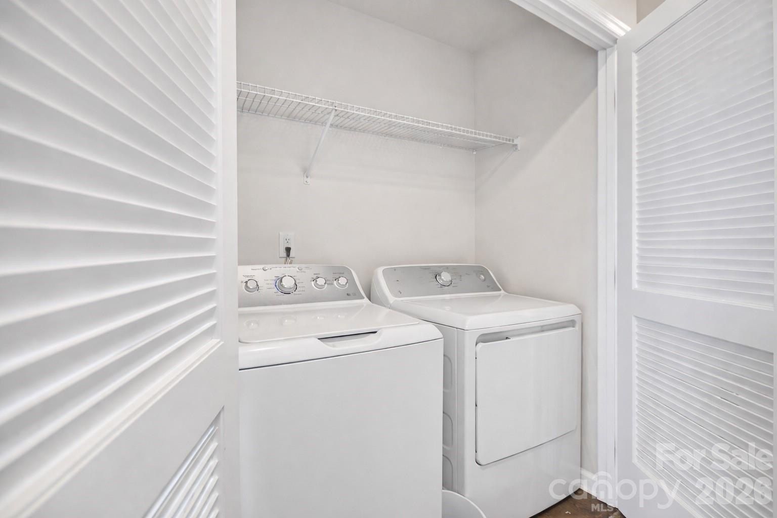 6109 Carrick Bend Court. Charlotte, NC 28269