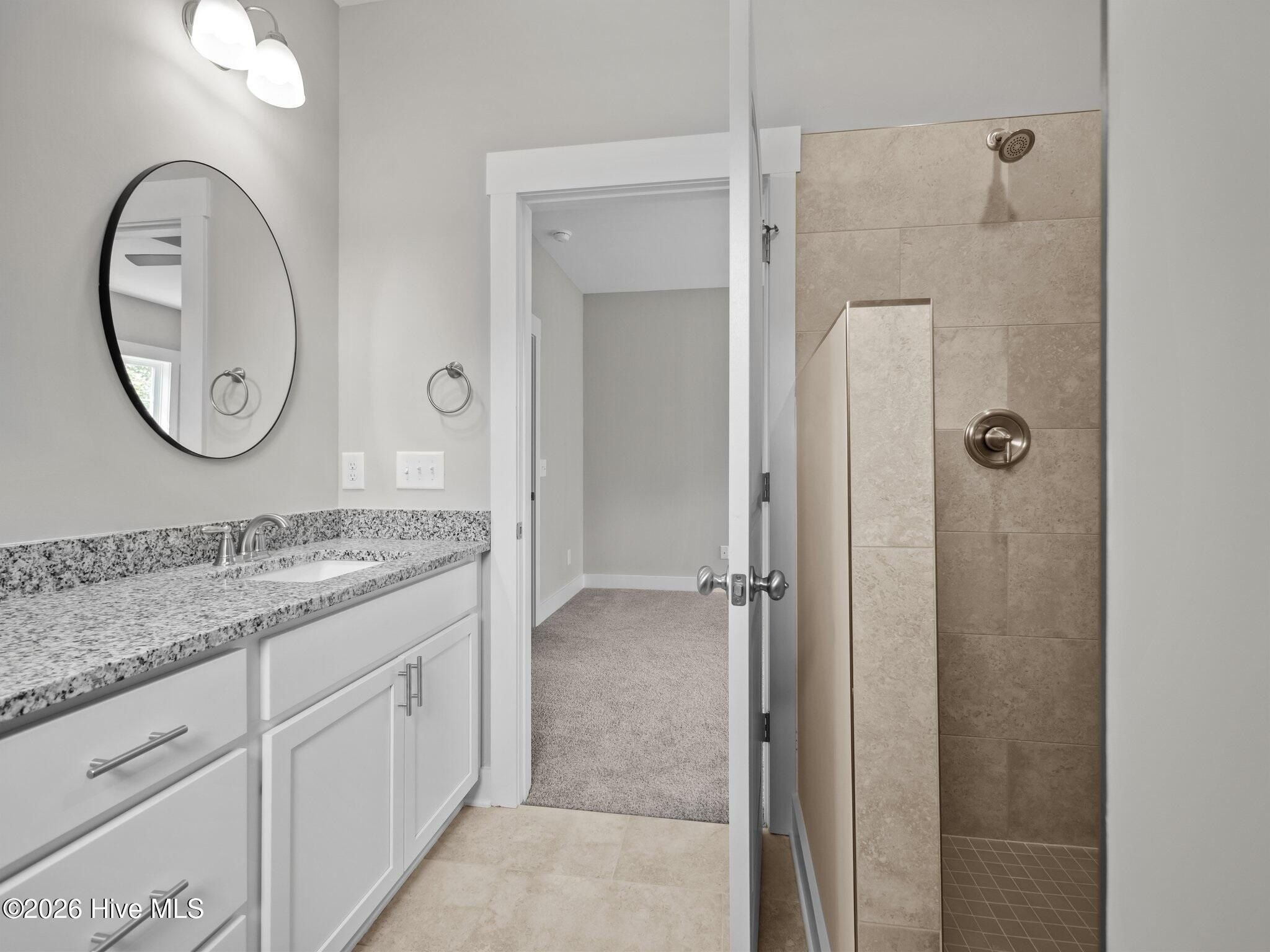 211 Holly Sands Loop. Holly Ridge, NC 28445