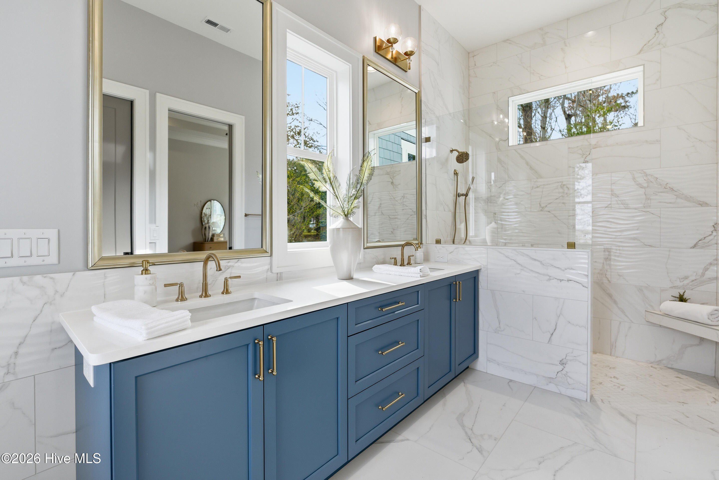 137 Great Oak Drive. Hampstead, NC 28443