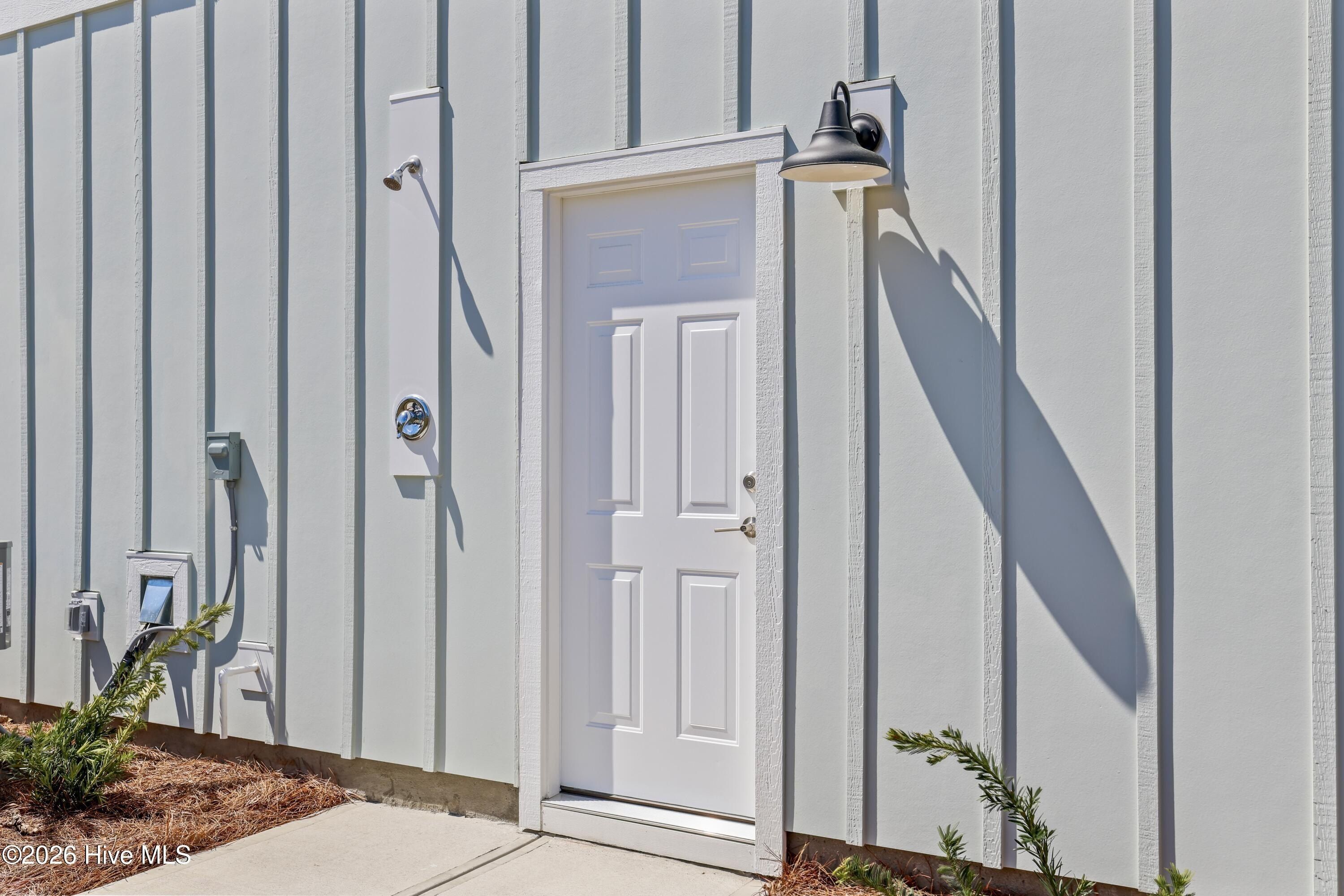 501 Greenville Avenue. Carolina Beach, NC 28428