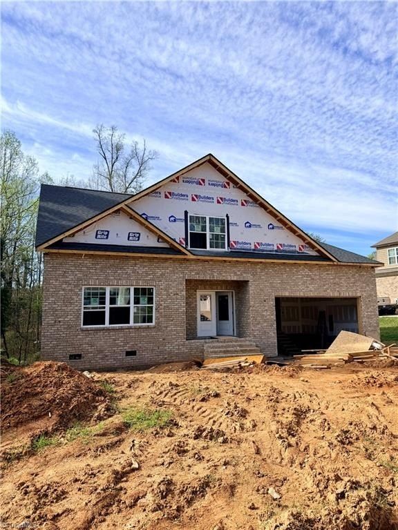 4642 Pebble Lake Drive. Pfafftown, NC 27040