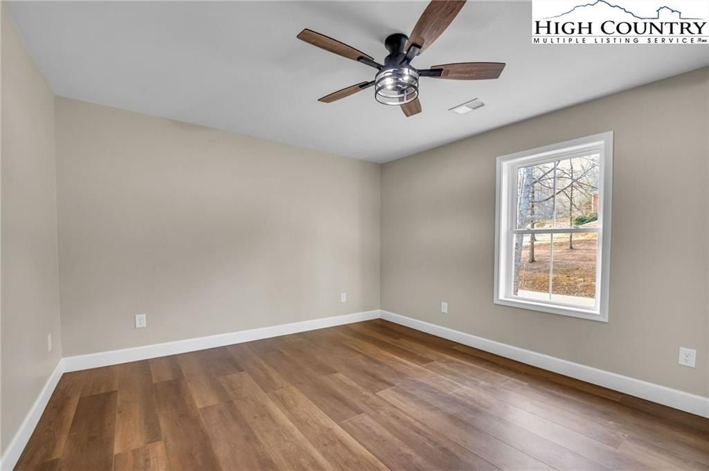 360 Laurel Lane. Jefferson, NC 28640