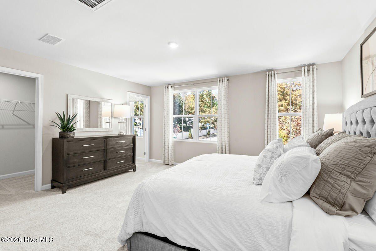 845 Haw Creek Avenue Ne. Winnabow, NC 28479