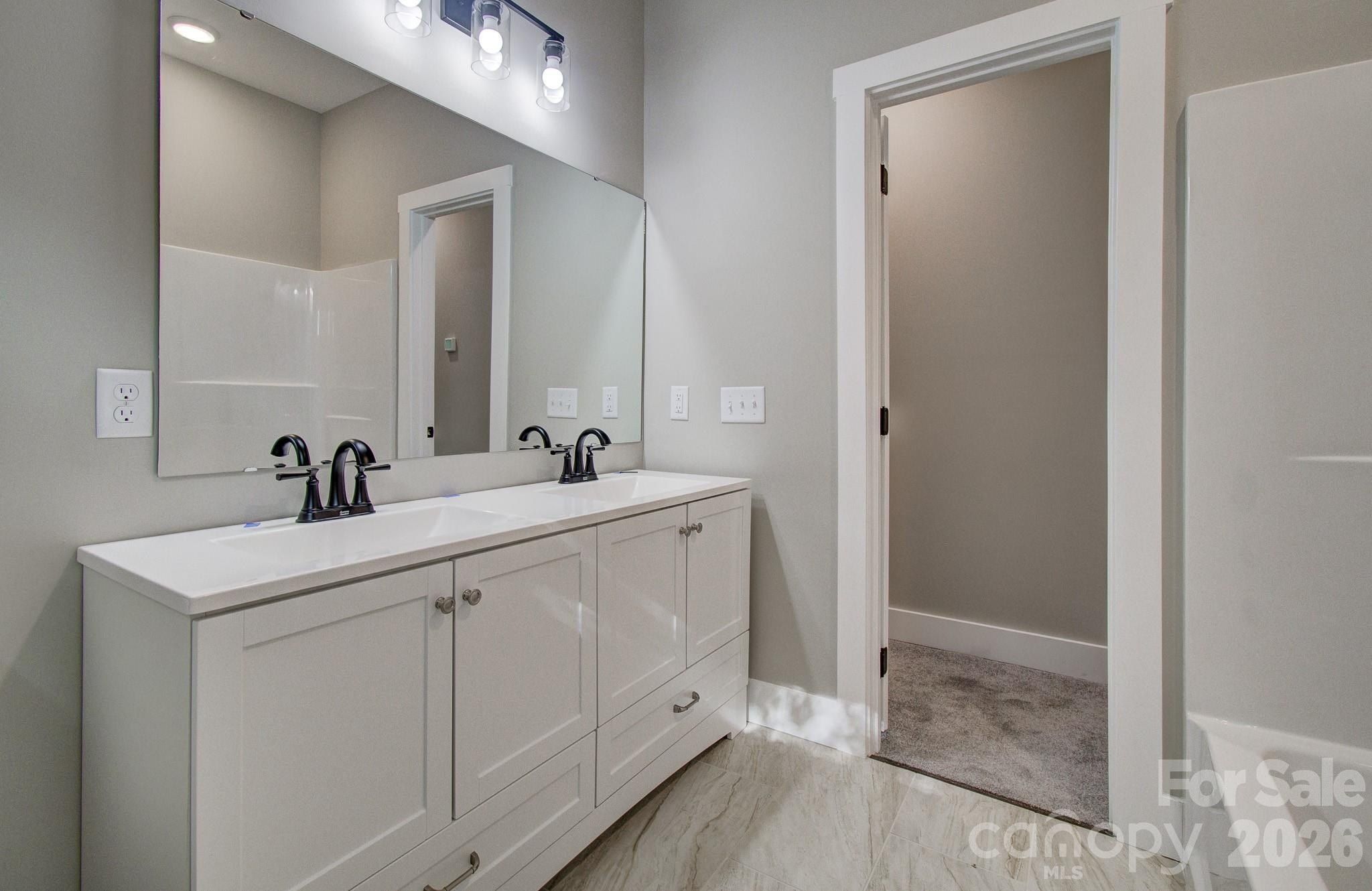 115 Northbend Drive. Asheville, NC 28804