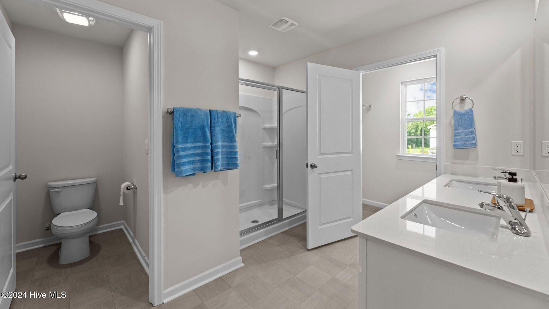 1505 Stone Wood Drive. Winterville, NC 28590