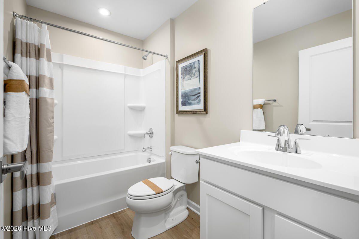 704 Savinwood Trail Ne. Bolivia, NC 28422