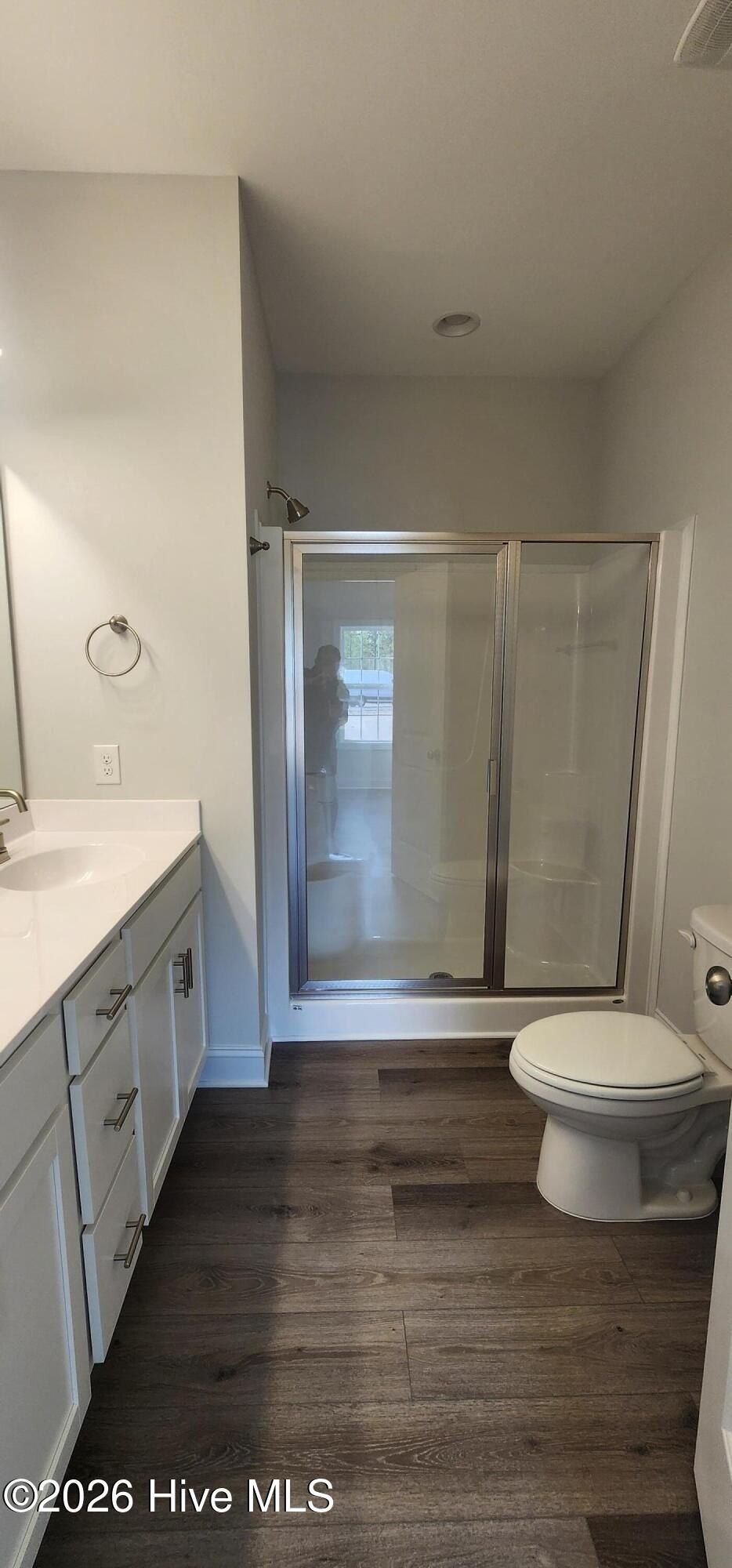 4003 Bluewater Boulevard. New Bern, NC 28562