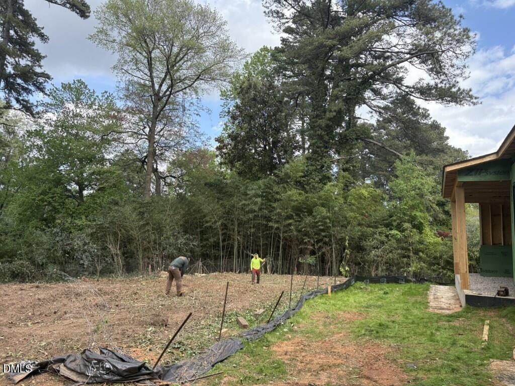 3422 Redbud Lane. Raleigh, NC 27607