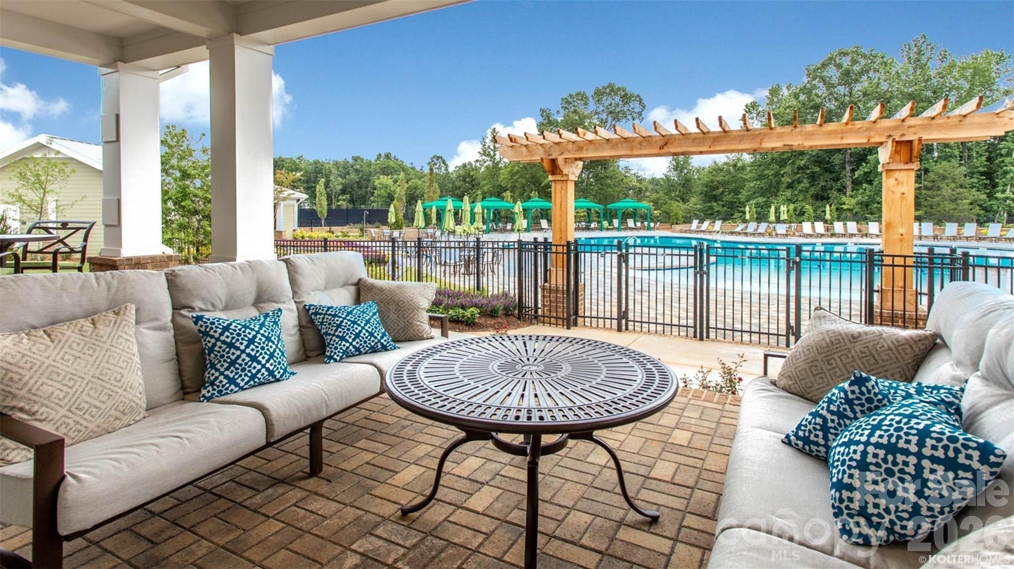 13339 Cozy Court. Charlotte, NC 28215