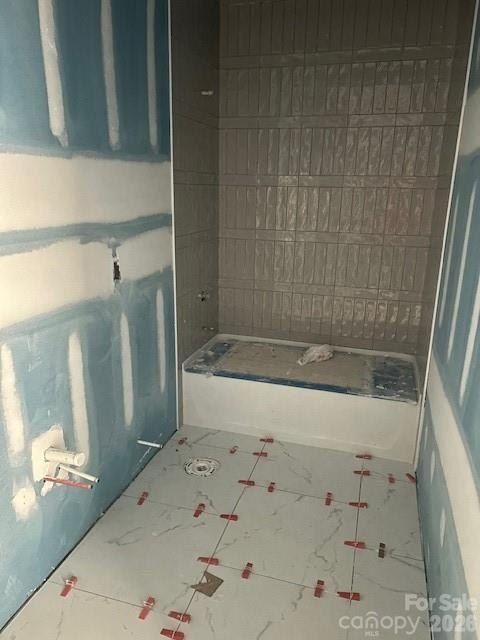 4020 Avalon Avenue. Charlotte, NC 28208