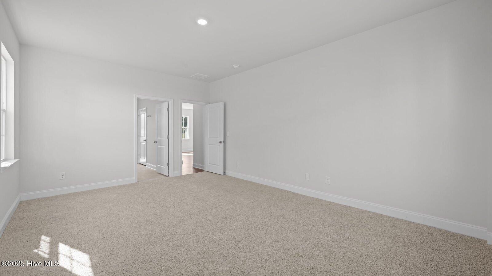242 Lake Tyler Drive. New Bern, NC 28560