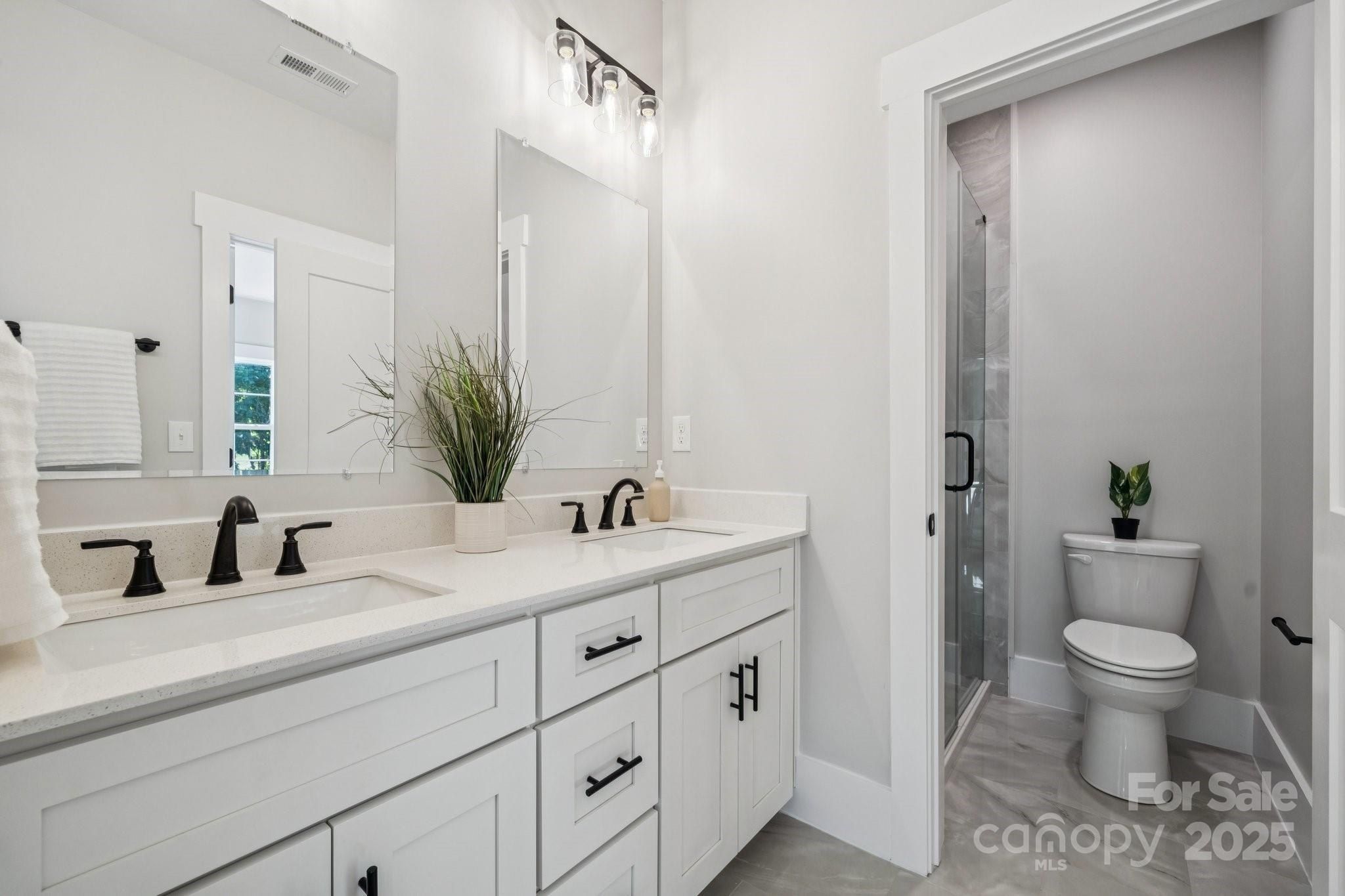 268 Laurel Crest Drive. Kannapolis, NC 28081