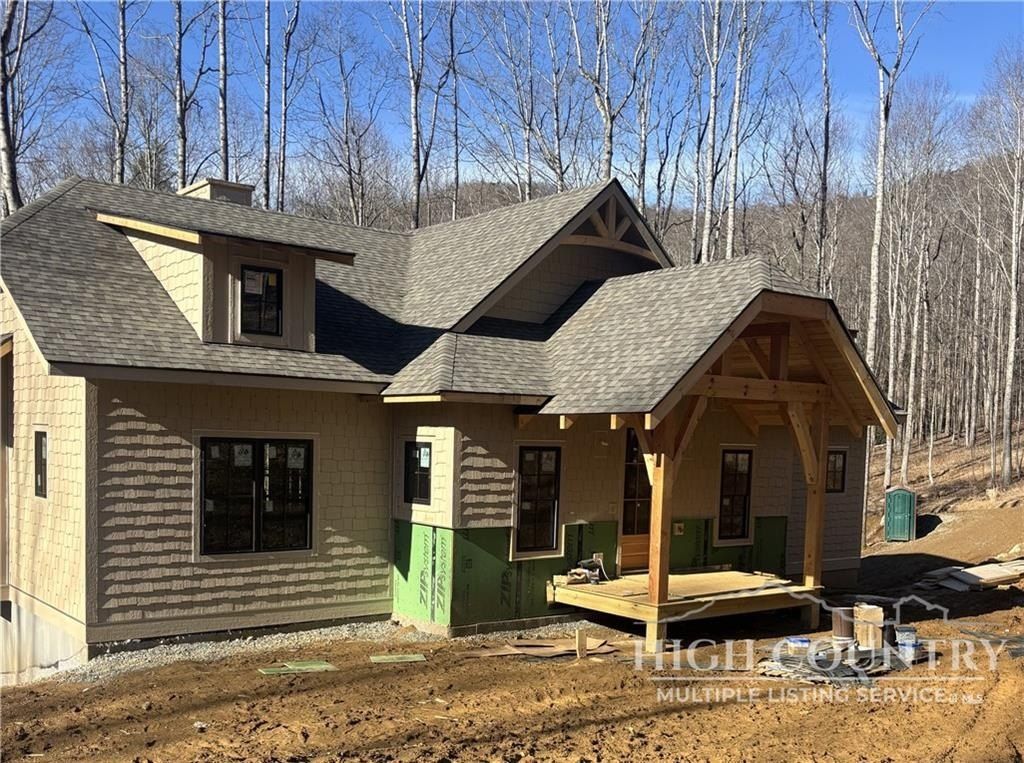 8406 Harrison Drive. Lenoir, NC 28645