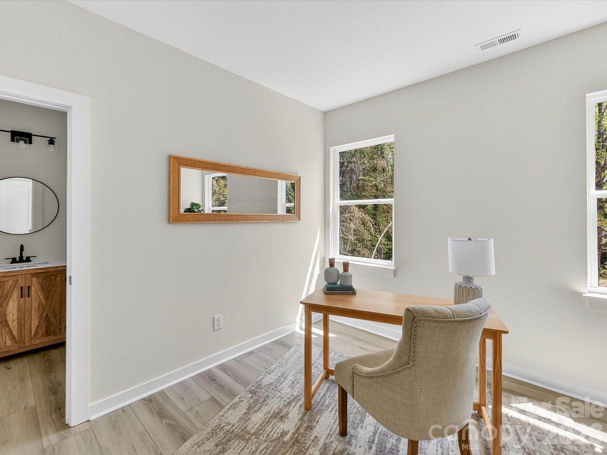 651 Stillgreen Lane. Charlotte, NC 28214